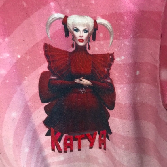 ✨🆕BNWOT Katya Drag Queen Sweatshirt & Jogger Set!❤️ - Picture 3 of 7